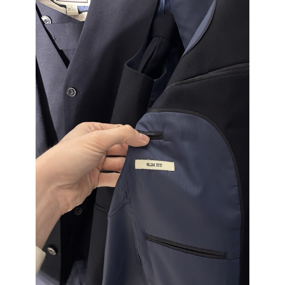 Jos A Bank 1905 Suit Wool 3 Piece Suit Size 40R 34x30 - Picture 5 of 11